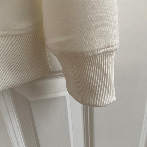 RBX White Women's athletic top - Picture 6 of 13